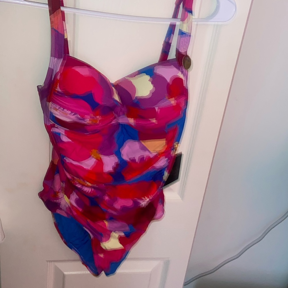 New Never worn Colorful Bathing suit